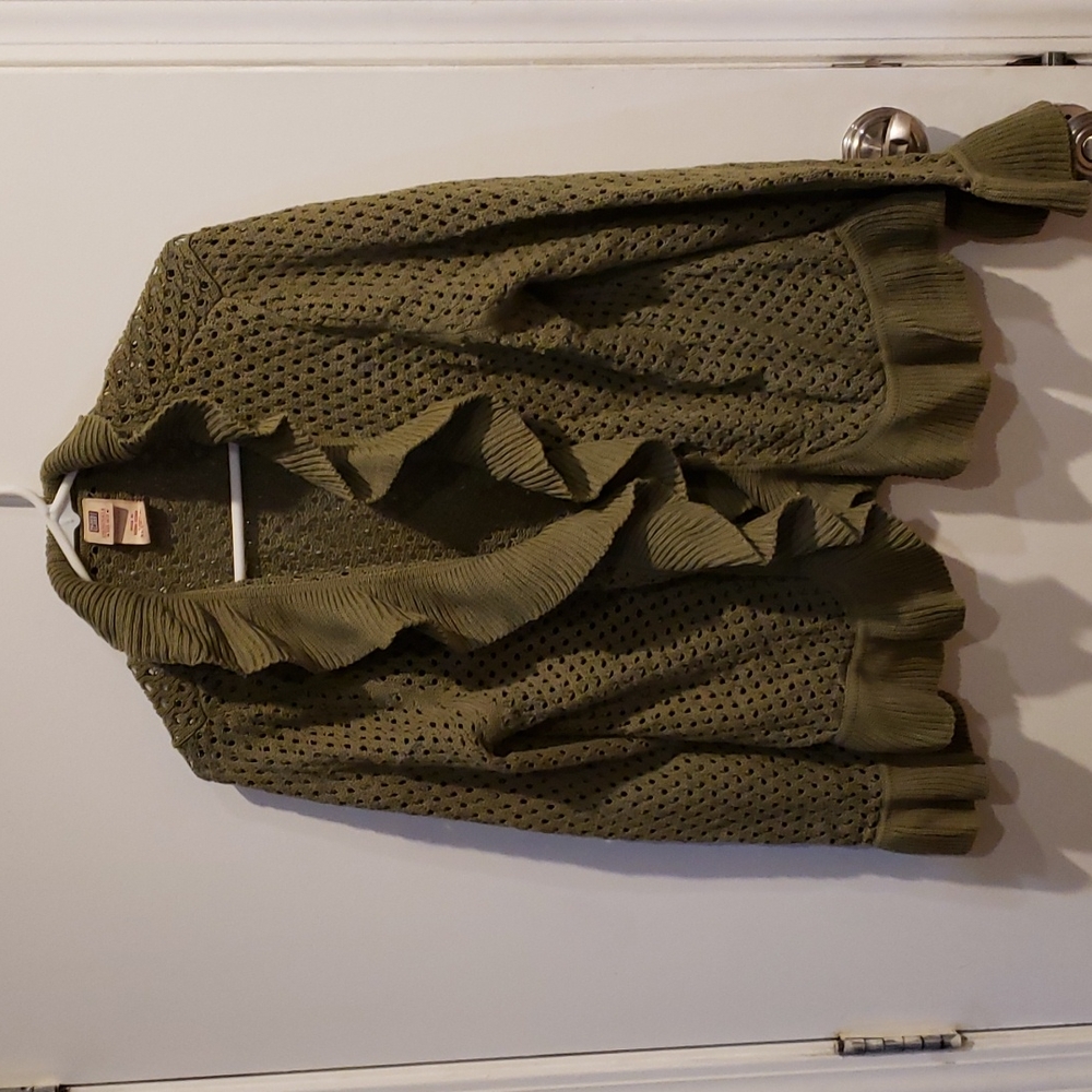 Army green sweater